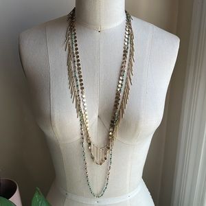 Anthropologie necklace ✨ turquoise colored stones, gold fringe